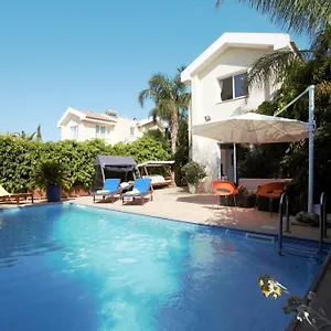 Villa Helene, Protaras